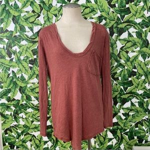 We The Free V Neck Burnout Pocket Tee A023